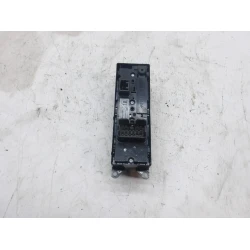 STIKALO STEKLA Mitsubishi Outlander 2016 2.2 DID 4WD ASG 8608a347