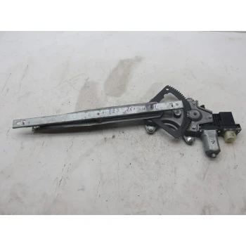 MECCANISMO ALZA VETRO ANTERIORE SINISTRO Hyundai i20 2009 1.4 988101j110   0620201120