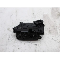 CHIUSURA SERRATURA PORTA POSTERIORE DESTRA Volkswagen Passat 2015 2.0 TDI AUT 4MATIC VARIANT 5e0839016a
