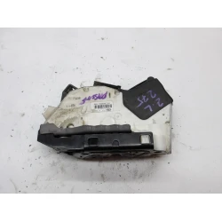 ZAKLEP ZADAJ LEVA Volkswagen Passat 2016 VARIANT 2.0 / TDI AUT. 5NA839015E ZAKLEP ZADAJ LEVA Volkswagen Passat 2016 VARIANT 2.0 / TDI AUT. 5NA839015E