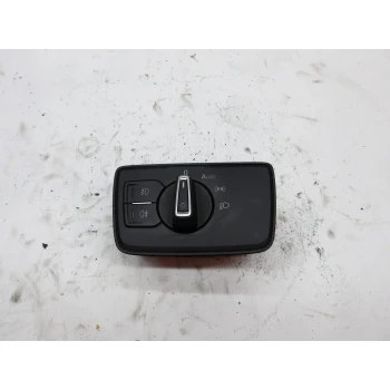 STIKALO LUČI Volkswagen Passat 2015 2.0 TDI AUT 4MATIC VARIANT 3g0941633h