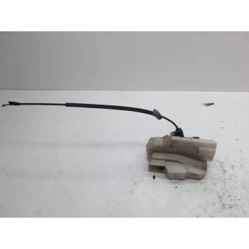 ZAKLEP  SPREDAJ DESNA Volkswagen Touran 2007 1.9 TDI