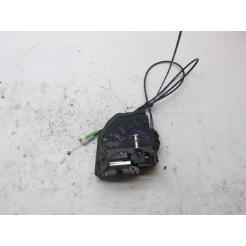 CHIUSURA SERRATURA PORTA POSTERIORE DESTRA Toyota Verso 2015 1.6 D 690500F030