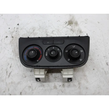 CENTRALINA COMANDO CLIMATIZZATORE Fiat Doblo 2011 1.4 735498657
