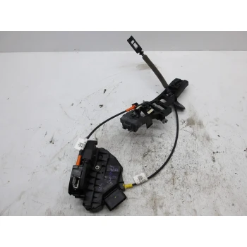 ZAKLEP  ZADAJ DESNA Ford ECOSPORT 2018 1.0 ECOBOOST gn15-a264a26-ec