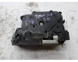 ZAKLEP  SPREDAJ DESNA BMW X 2012 X1 SdRIVE 18 D aut 51217229458
