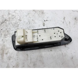 STIKALO STEKLA Toyota Auris 2007 1.4 D4D 74232-02550
