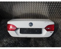 VRATA KOMPLET PRTLJAŽNA Volkswagen Jetta 2013 1.6 TDI 5C6827025A
