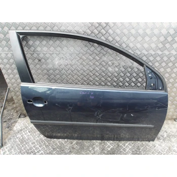 DOOR FRONT RIGHT Volkswagen Golf 2007 V. 1.9 TDI