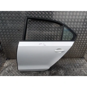 GOLA VRATA ZADAJ LEVA Volkswagen Jetta 2013 1.6 TDI 5C6833055E