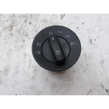 STIKALO LUČI Škoda Octavia 2012 1.6 TDI COMBI 1z0941431j