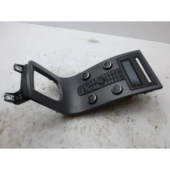 KONZOLA Volvo S40/V50 2010 1.6 TD 30775261