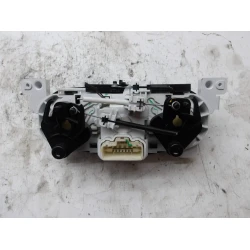 STIKALO GRETJA Dacia Sandero 2019 1.0 275101406R