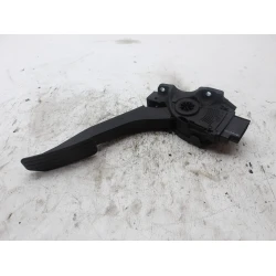 GAS PEDAL ELECTRIC Volvo S/V70 2.4 TD5 6pv010834 GAS PEDAL ELECTRIC Volvo S/V70 2.4 TD5 6pv010834