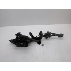 ZAKLEP SPREDAJ DESNA Volvo S40/V50 2010 1.6 TD 30799302 ZAKLEP SPREDAJ DESNA Volvo S40/V50 2010 1.6 TD 30799302
