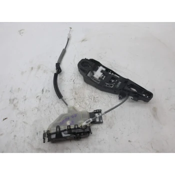 ZAKLEP  SPREDAJ DESNA Opel Mokka 2022 1.2 XHT int 1a006441