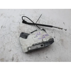 ZAKLEP  SPREDAJ DESNA Škoda Yeti 2017 2.0 TDI 4X4 6v1837016c