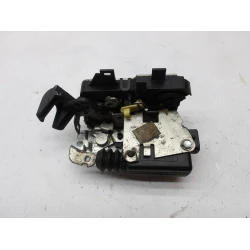 ZAKLEP SP LEVA Dacia DUSTER 2011 1.6 16V ZAKLEP SP LEVA Dacia DUSTER 2011 1.6 16V