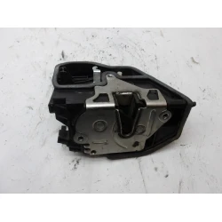 ZAKLEP  SPREDAJ DESNA BMW 1 2005 120 D