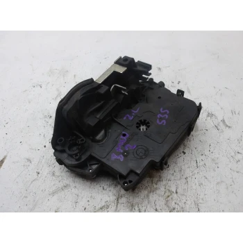 ZAKLEP  ZADAJ LEVA BMW 3 2006 320 D TOURING