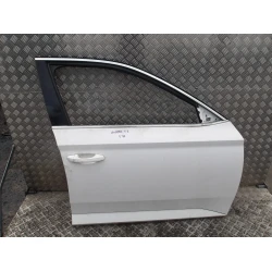 DOOR FRONT RIGHT Škoda Superb 2017 COMBI 2.0 TDI 3V0831056B