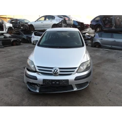 CAR FOR PARTS Volkswagen Golf 2006 1.6 PLUS