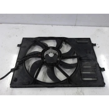 VENTILATOR HLADILNIKA Volkswagen Golf 2015 VII. 1.6 TDI VARIANT 5Q0121205