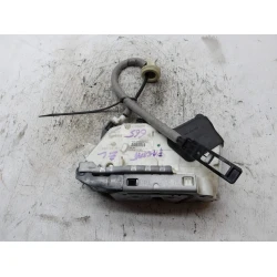 ZAKLEP ZADAJ LEVA Volkswagen Passat 2016 2.0 TDI 5e0839015c ZAKLEP ZADAJ LEVA Volkswagen Passat 2016 2.0 TDI 5e0839015c