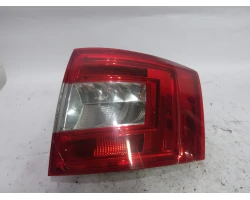 FARO POSTERIORE DESTRO Škoda Octavia 2014 COMBI 1.2 TSI AUT. 5E9945112A
