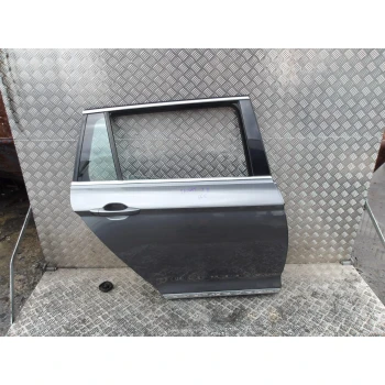 GOLA VRATA ZADAJ DESNA Volkswagen Passat 2016 2.0 TDI 3G9833056AD