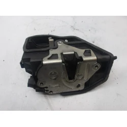 ZAKLEP  SPREDAJ DESNA BMW 5 2005 525D