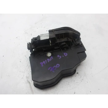 DOOR LOCK FRONT RIGHT Mini Countryman 2012 2.0D 51217229458