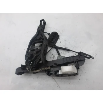 ZAKLEP  SPREDAJ DESNA Ford Focus 2020 1.5 ECOBLUE 70 B6 PX7B-A219A64-AAA 2725374