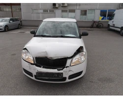 CAR FOR PARTS Škoda Fabia 2009 1.2