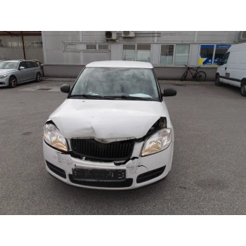 CAR FOR PARTS Škoda Fabia 2009 1.2