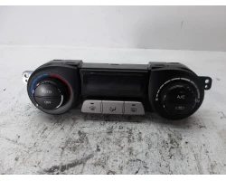 HEATER CLIMATE CONTROL PANEL Hyundai i20 2012 1.4 97250-4p220
