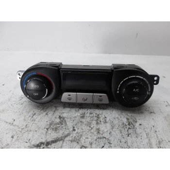 HEATER CLIMATE CONTROL PANEL Hyundai i20 2012 1.4 97250-4p220