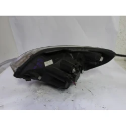HEADLIGHT RIGHT Hyundai i20 2012 1.4 921024P000