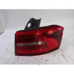 TAIL LIGHT RIGHT Volkswagen Passat 2017 1.4 TSI AUT. VARIANT 369945208j