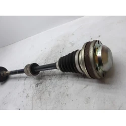 AXLE SHAFT FRONT RIGHT Volkswagen Passat 2017 1.4 TSI AUT. VARIANT 3q0407272ar
