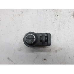 STIKALO LUČI Chevrolet Cruze 2012 1.6 13301749