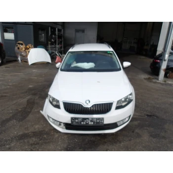 CAR FOR PARTS Škoda Octavia 2015 1.6 TDI COMBI