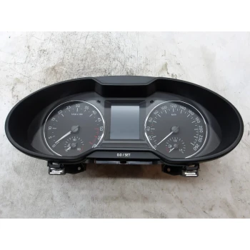 DASHBOARD Škoda Octavia 2015 1.6 TDI COMBI 5e0920781
