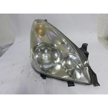 ŽAROMET DESNI Toyota Corolla Verso 2006 2.2 D4D