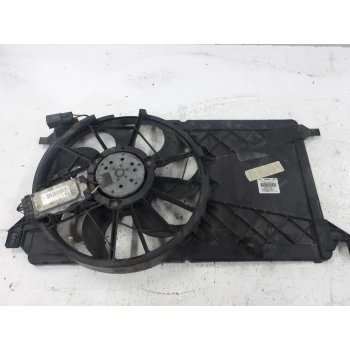 VENTILATOR HLADILNIKA Volvo S40/V50 2011 1.6 TD 31261989 013307142