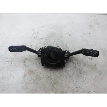 DEVIOLUCI Volkswagen Passat 2016 2.0 TDI AUT. 4 MOTION VARIANT 3q0953521dm  5q0953569a