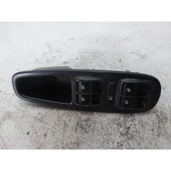 STIKALO STEKLA Fiat 500 2013 L 1.3 JTD 735555018