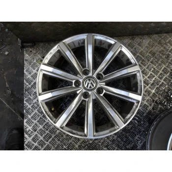 WHEEL 17" Volkswagen Passat 2016 2.0 TDI 3G0601025D 1x kos