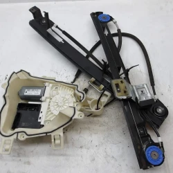 MEHANIZEM ŠIPE SPREDAJ DESNA Seat Altea 2014 1.6 TDI 3c8959702 MEHANIZEM ŠIPE SPREDAJ DESNA Seat Altea 2014 1.6 TDI 3c8959702