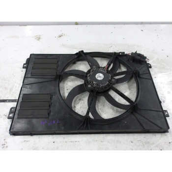 VENTILATOR HLADILNIKA Volkswagen Golf 2013 VI. 1.6 TDI 1k0959455fb